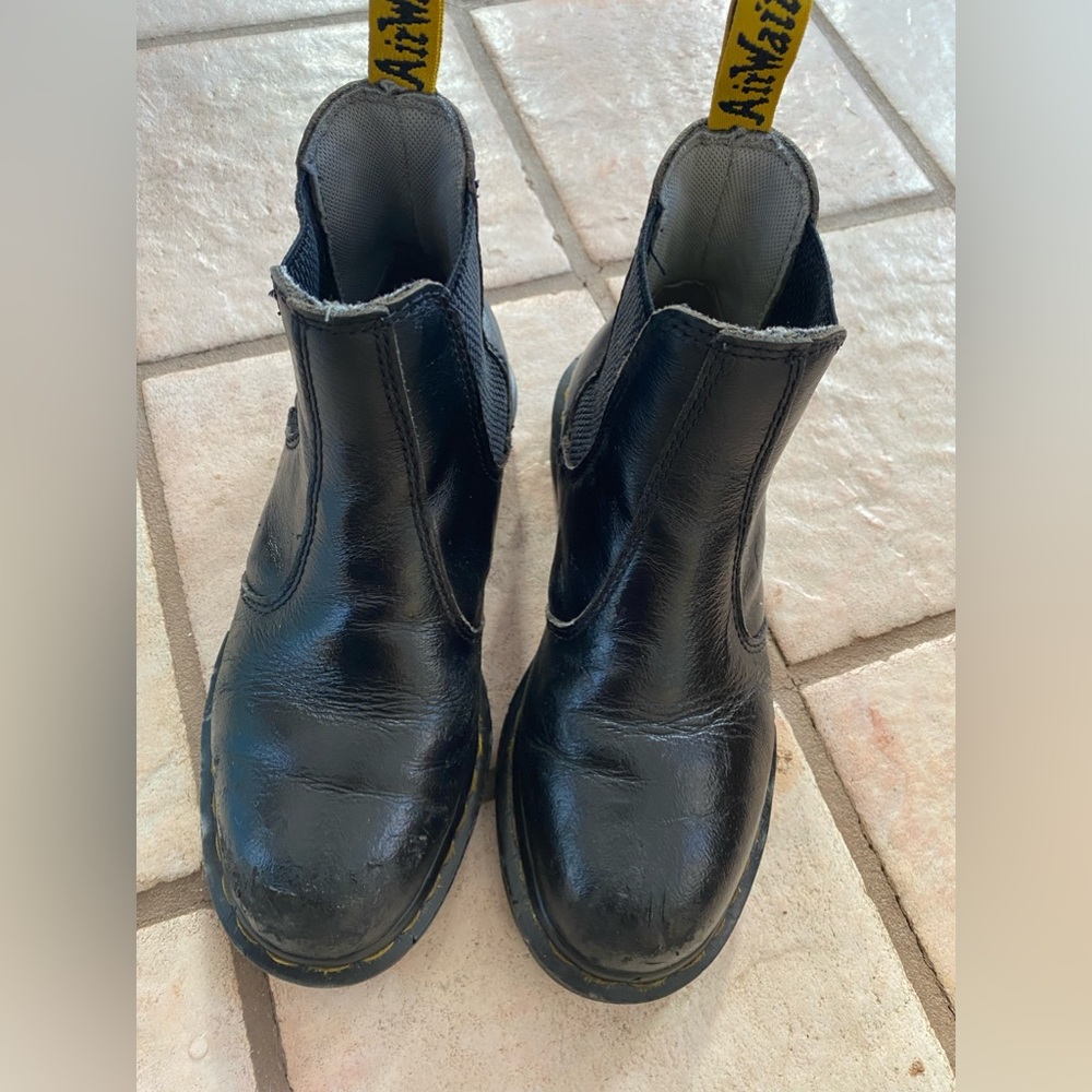 Dr Martens Chelsea boot